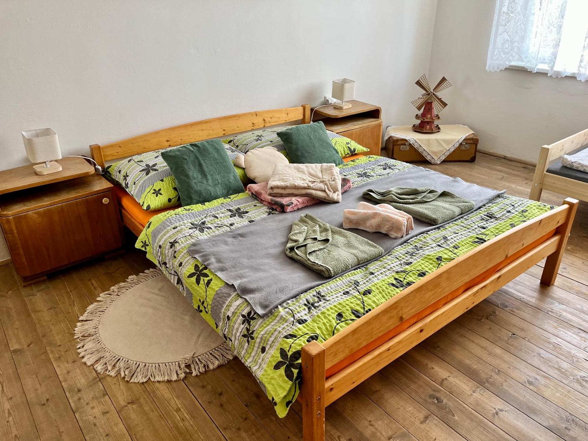 Slunny Byt S Krasnym Vyhledem Apartamento Nové Město nad Metují Exterior foto